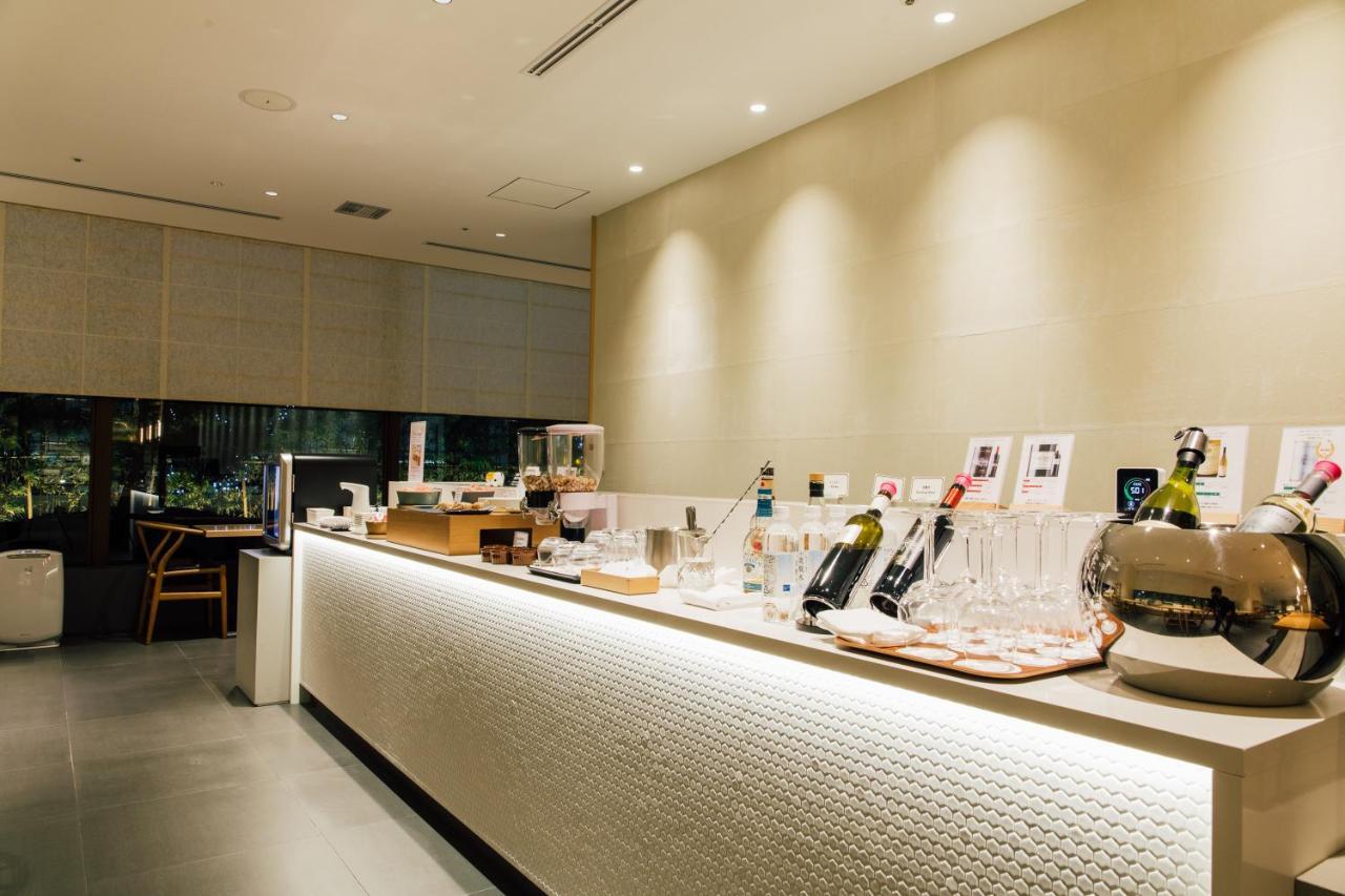 Kanazawa Tokyu Hotel Dış mekan fotoğraf The bar at the lounge
